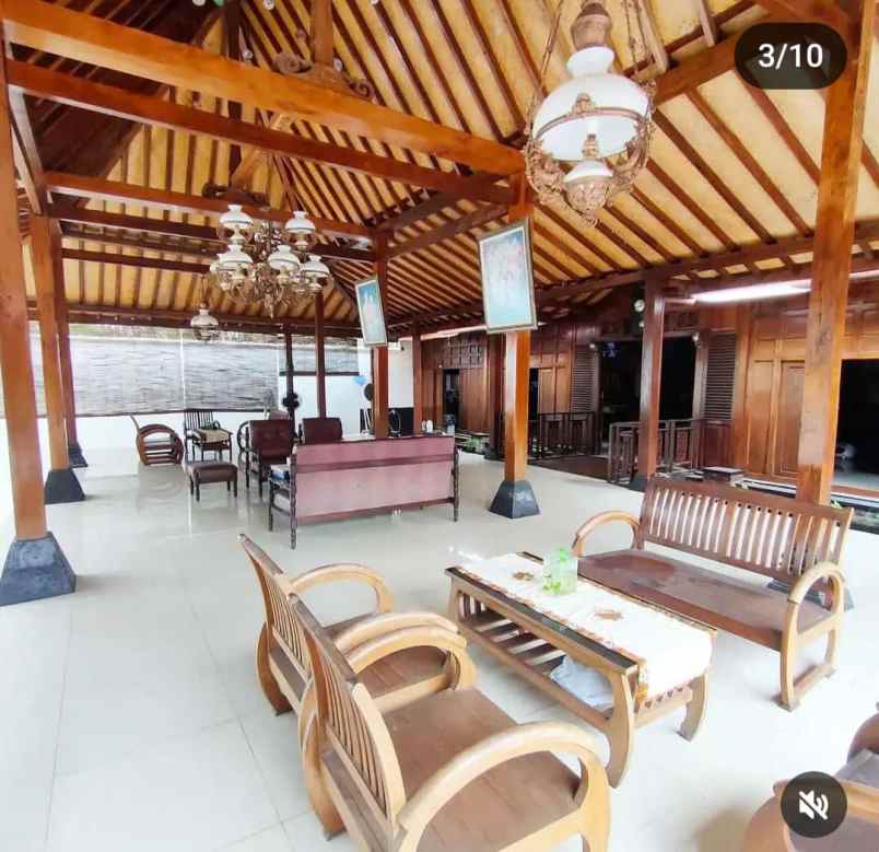 dijual villa pandanaran kaliurang km 12 5