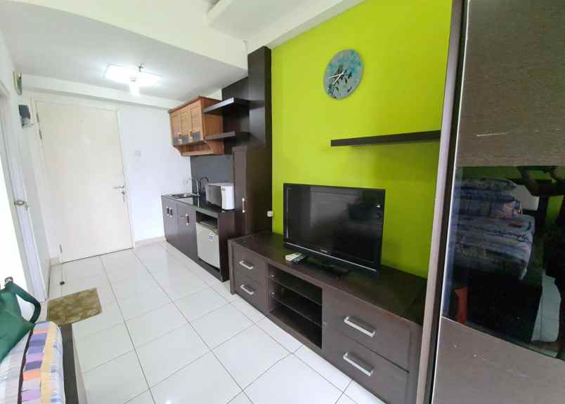 disewakan apartemen uc ciputra