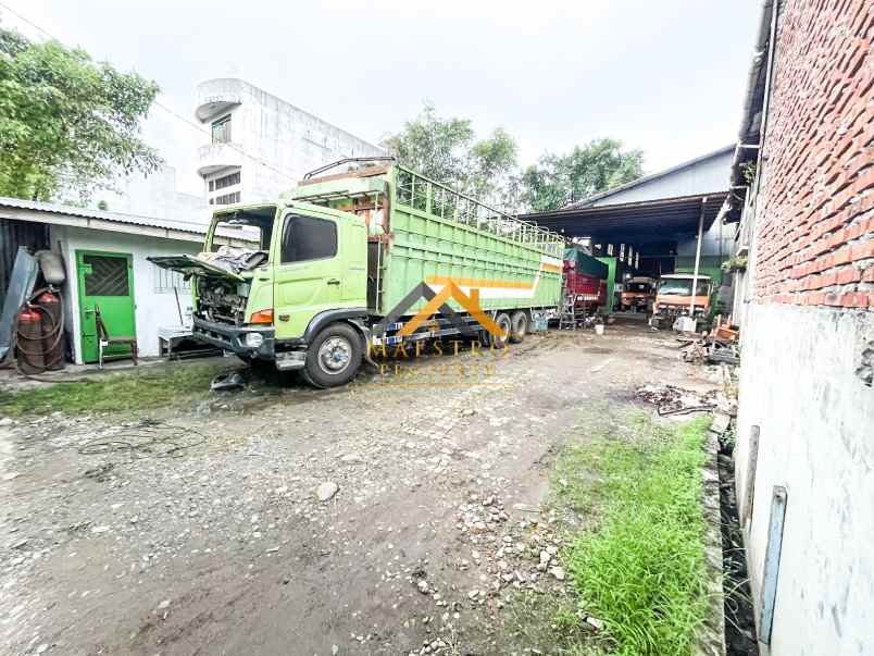 disewakan gudang jalan metal raya krakatau ujung