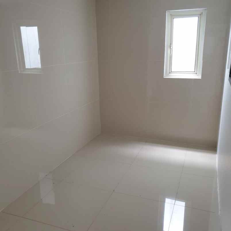 disewakan ruko gudang kantor jalan gandaria