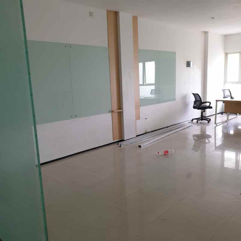 disewakan ruko gudang kantor jalan gandaria