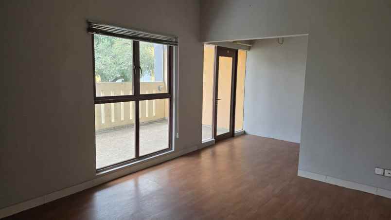 disewakan rumah cluster cassia jgc jakarta