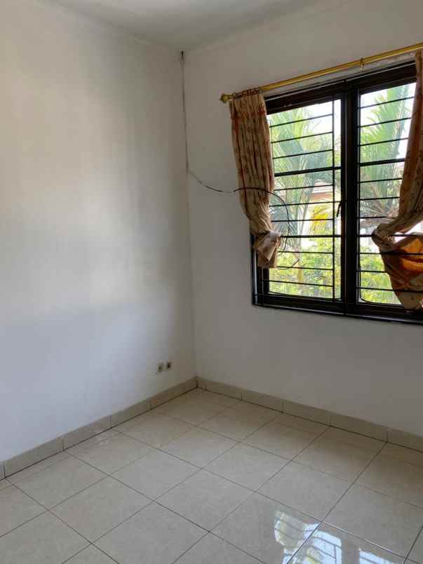 disewakan rumah delatinos bsd city tangsel