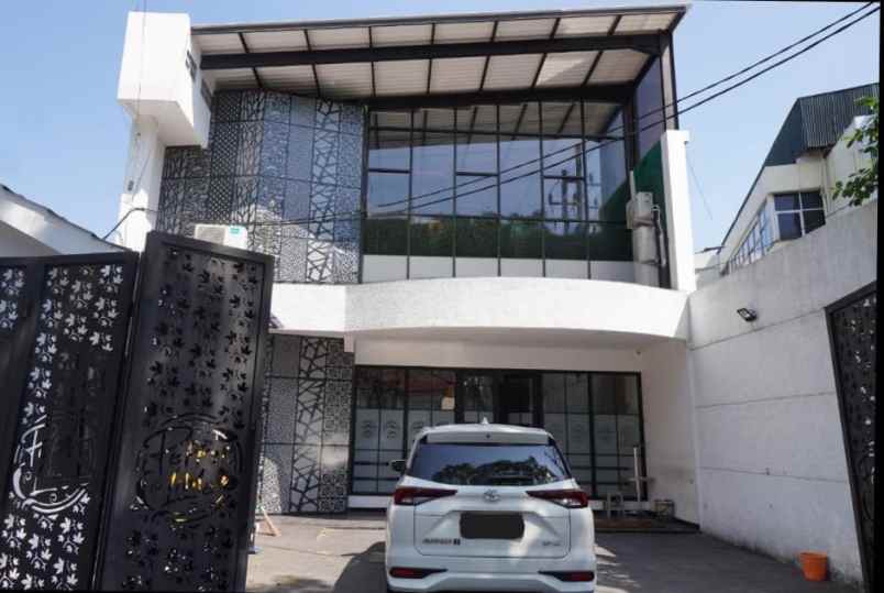 disewakan rumah jl pacar