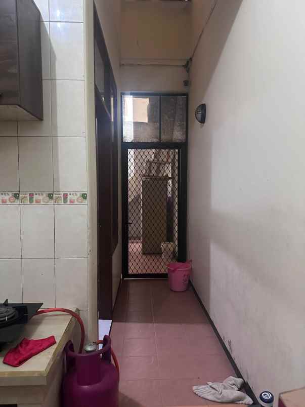 disewakan rumah pakuwon indah surabaya barat