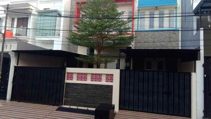 disewakan rumah rumah pulomas jakarta timur