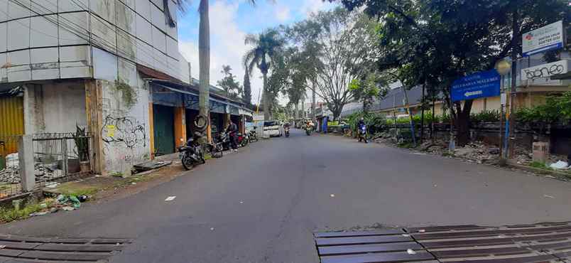 gudang siap pakai dekat pintu tol soroja kota bandung