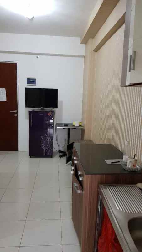 gunawangsa manyar 2br full furnish tower b