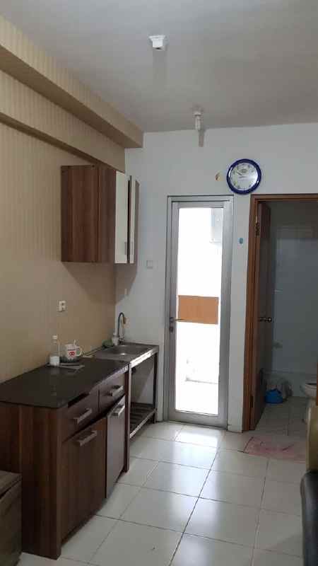 gunawangsa manyar 2br full furnish tower b