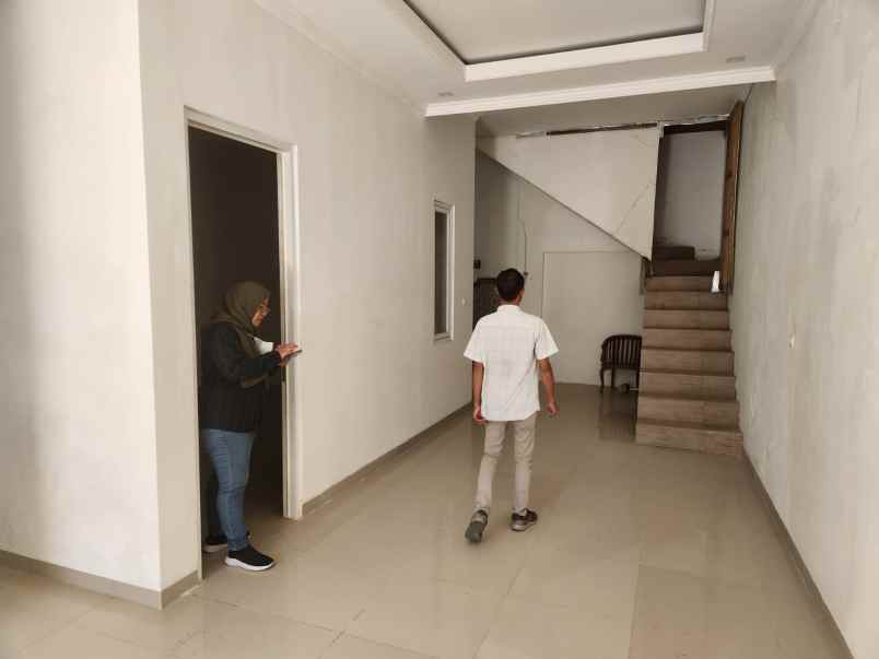 jual cepat rumah di dalam perum permata bangunjiwo