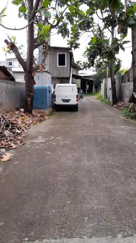 jual gudang lokasi strategis hadap jalan raya