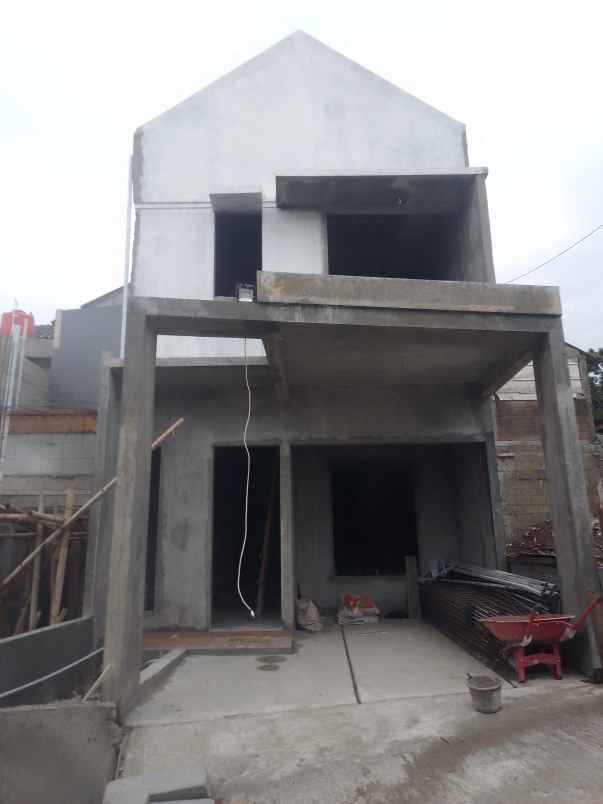 jual rumah 2 lantai termurah sejakarta timur