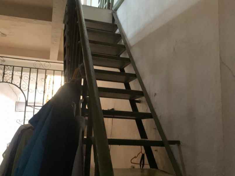jual rumah bagus shm di jalan kangkung jakarta selatan