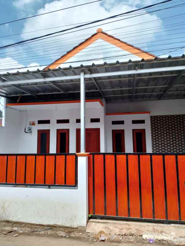 jual rumah baru harga cash tanah luas strategis