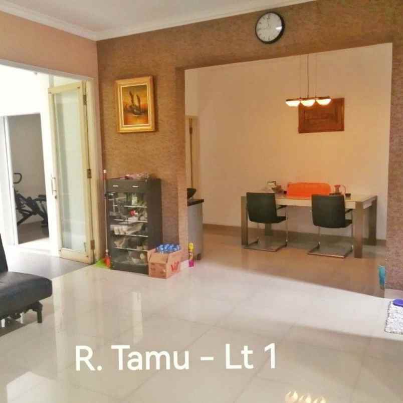 jual rumah di komplek beryl timur serpong tangerang