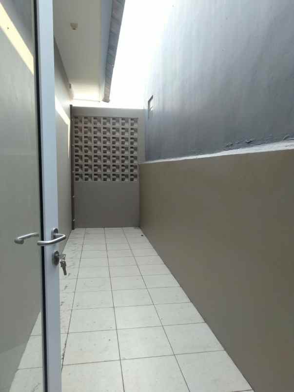 jual rumah siap huni kota wisata cibubur