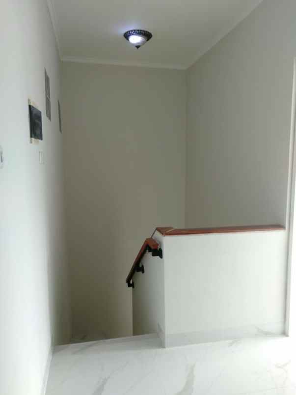 jual rumah siap huni kota wisata cibubur