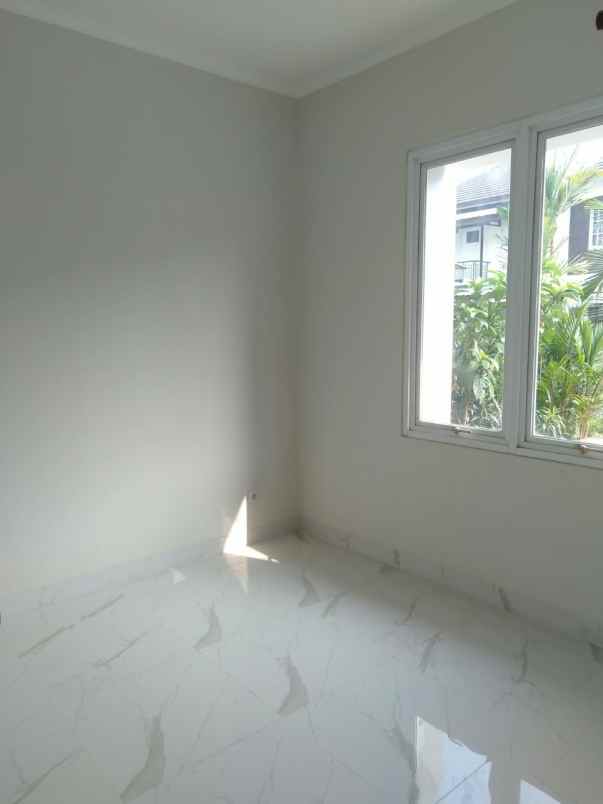 jual rumah siap huni kota wisata cibubur