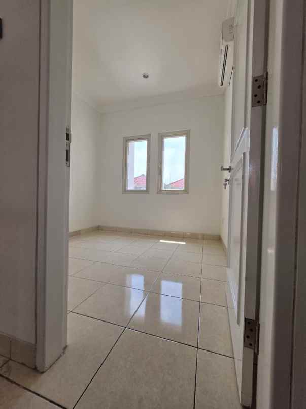 jual rumah siap huni kota wisata cibubur