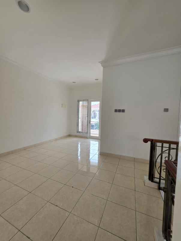 jual rumah siap huni kota wisata cibubur