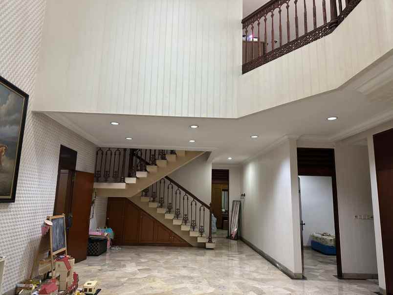 jual rumah taman kedoya residence