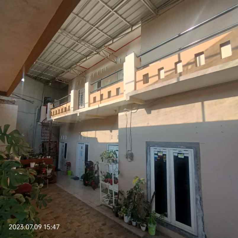 kost di area tembalang lt 230