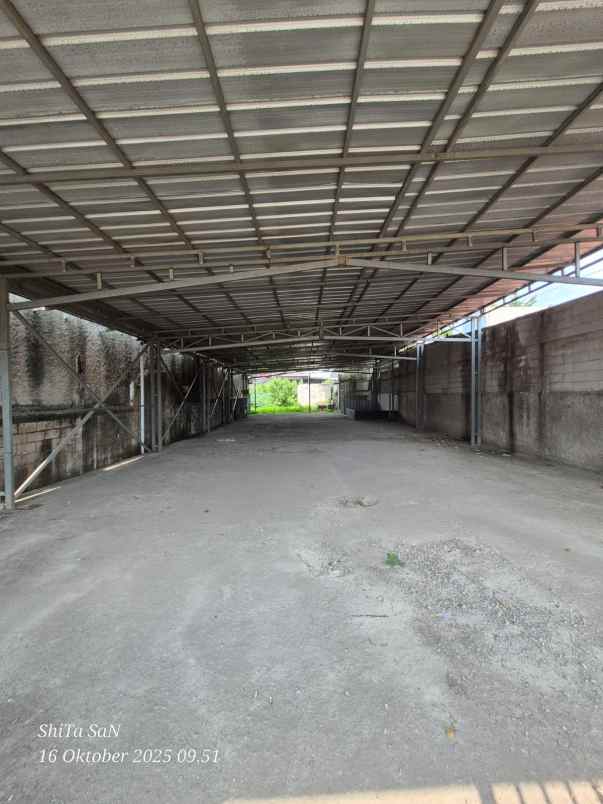 lahan tempat usaha strategis di cipayung depok