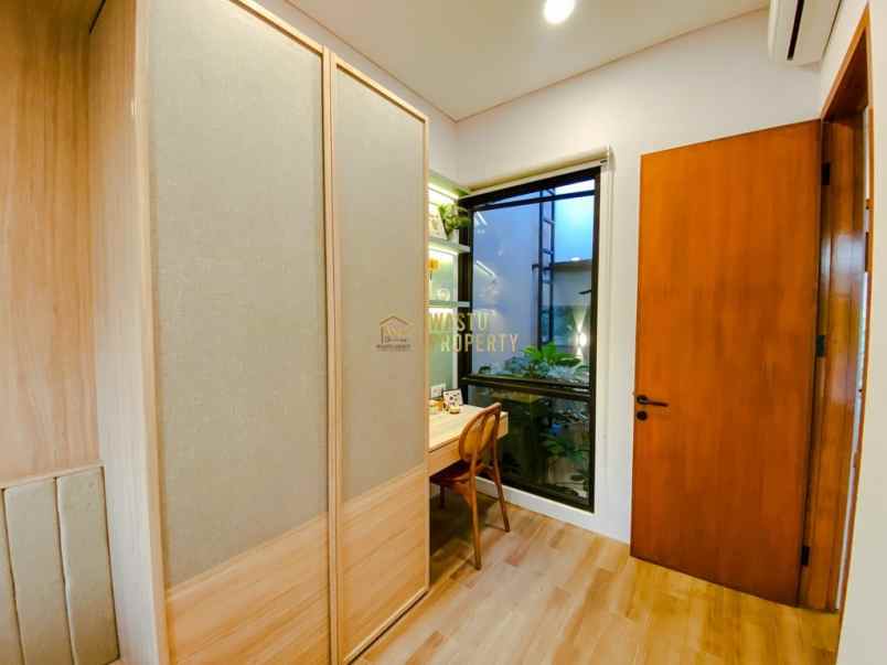 perumahan 2 lantai megah dan mewah di maguwoharjo