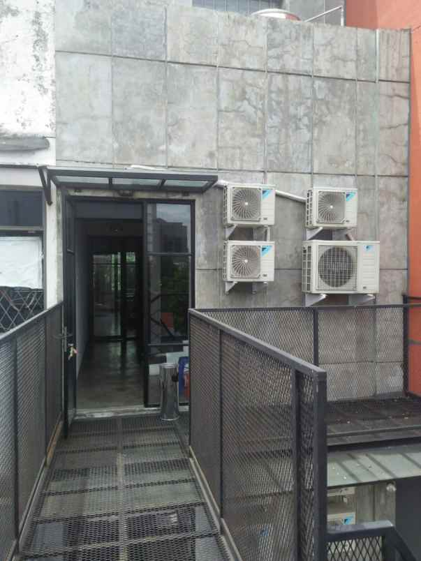 ruko dijual murah dekat kantor pajak kebayoran lama