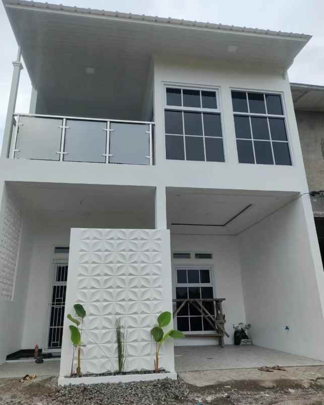 rumah 2 lantai free desain