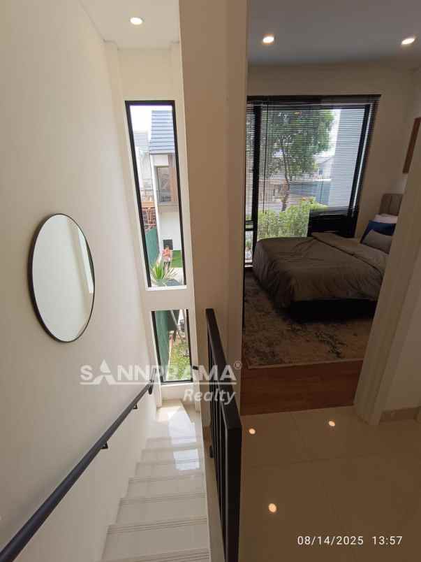 rumah 2 lantai paling terjangkau di ciputat dekat mrt