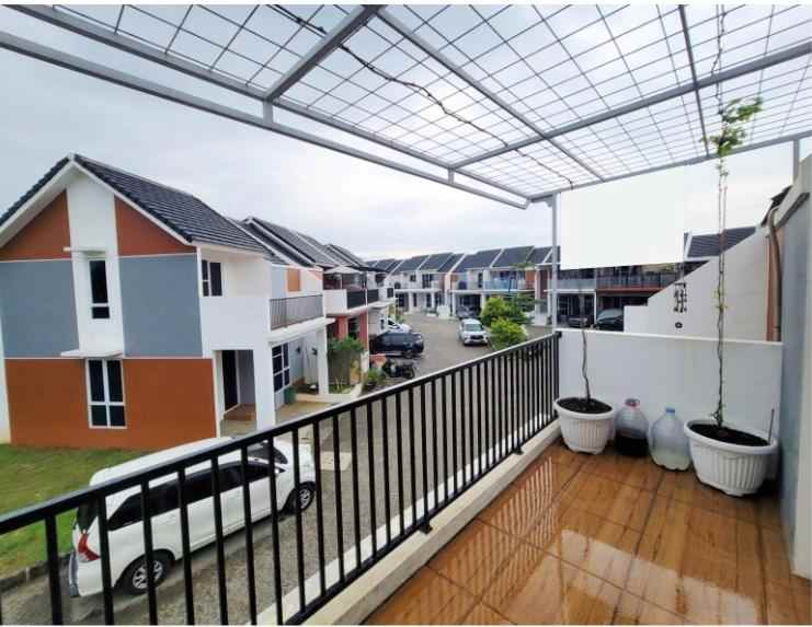 rumah 2 lantai strategis di karawaci tangerang