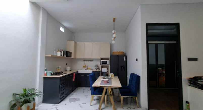 rumah 8x15 120m type 2kt metland cakung jakarta timur