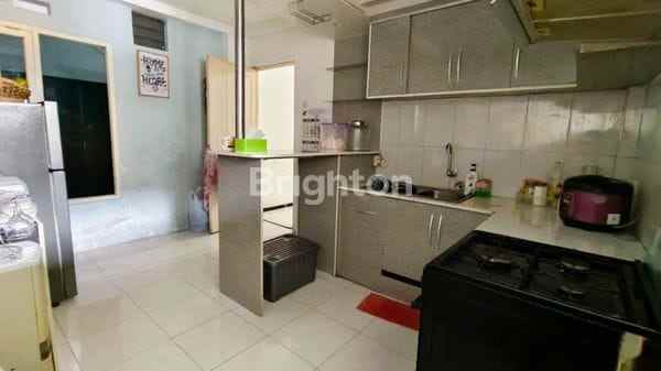 rumah bagus 2 lantai hook gadang green living