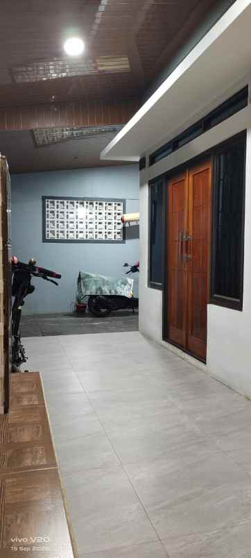 rumah bagus murah nyaman lt 102 m 3 kamar shm sawangan