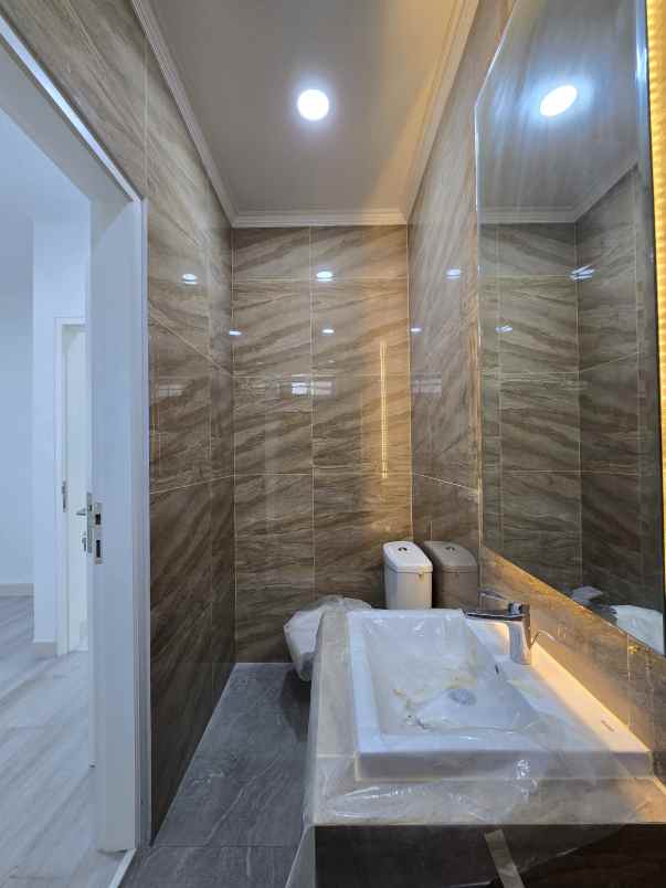 rumah baru dalam cluster di kayu putih jakarta timur