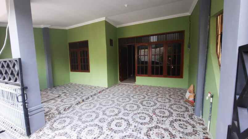 rumah baru renovasi siap huni tlogosari semarang