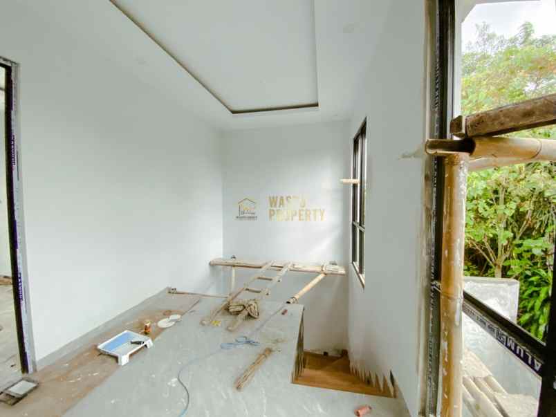 rumah baru siap huni dalam cluster di mlati