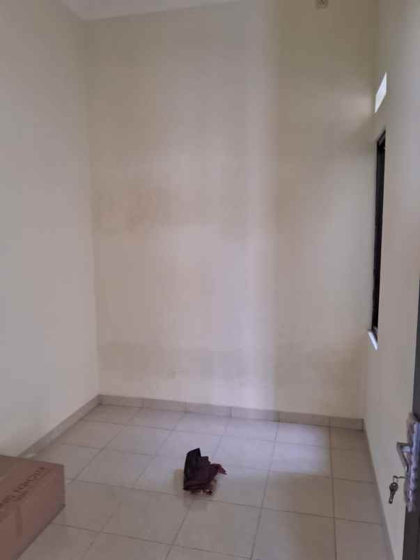 rumah baru siap huni di cimanggis depok