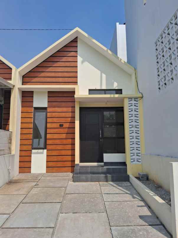 rumah baru siap huni di cimanggis depok