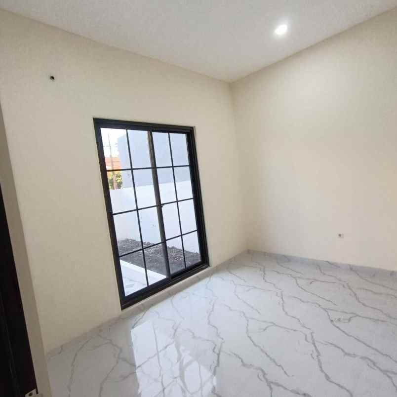 rumah baru termurah mulyosari lebar 8 hanya 2man