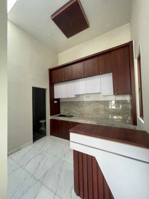 rumah bernuansa timur tengah di kota pekanbaru