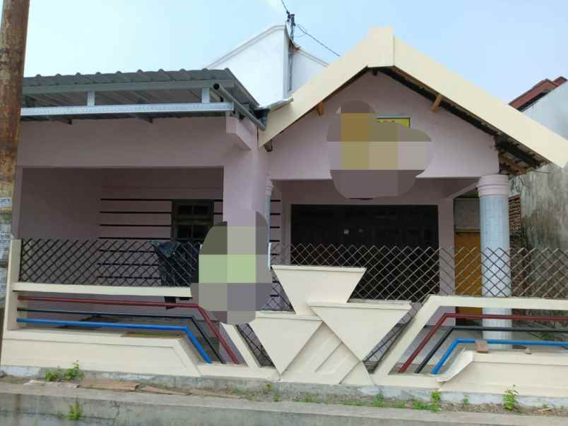 rumah besar cocok buat kost2an