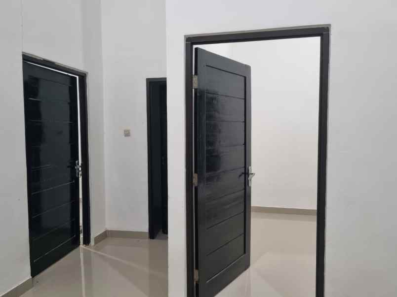 rumah cantik impian dekat area permukiman