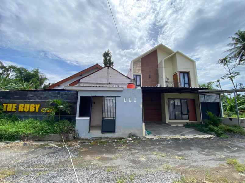 rumah cantik minimalis lokasi strategis