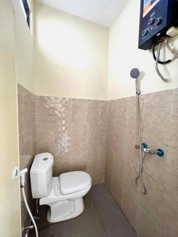 rumah cantik minimalis lokasi strategis