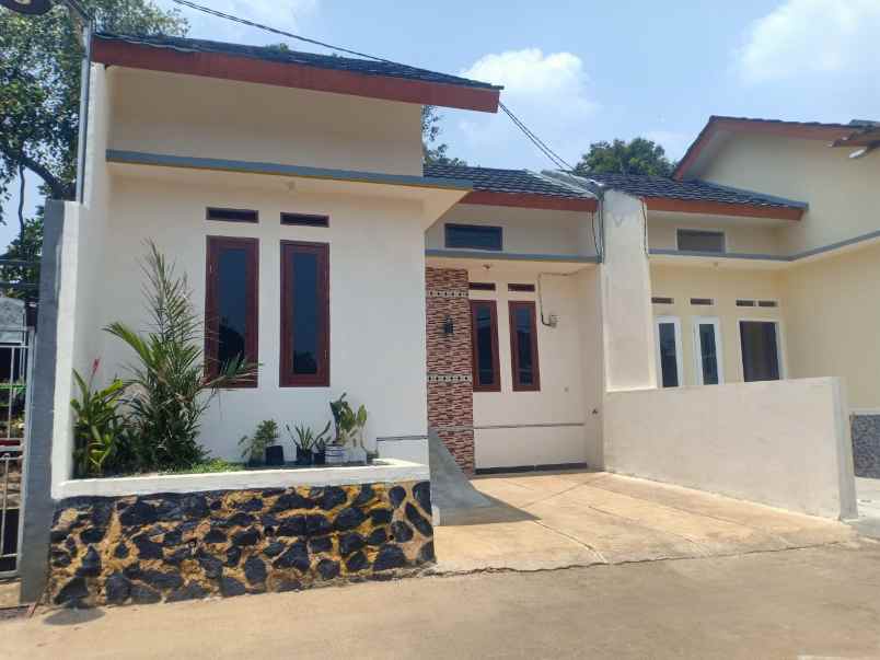 rumah cash dijual siap huni strategis shm