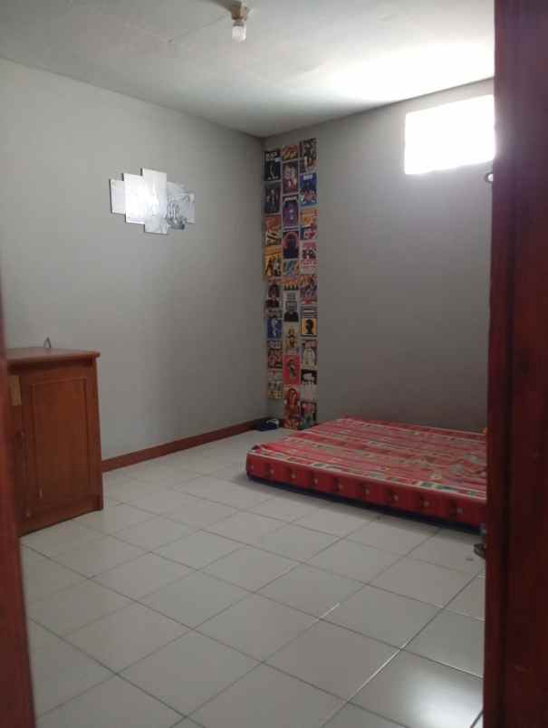 rumah cisasawi cihanjuang shm 2 lantai murah