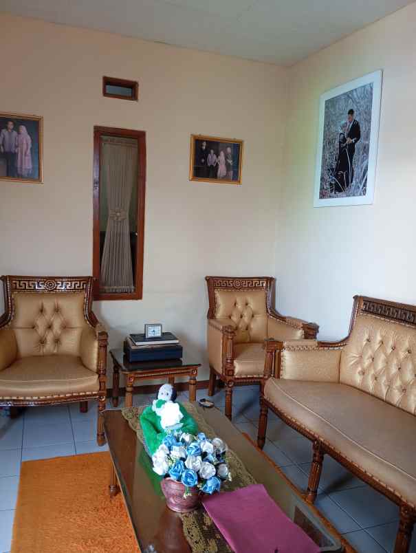 rumah cisasawi cihanjuang shm 2 lantai murah