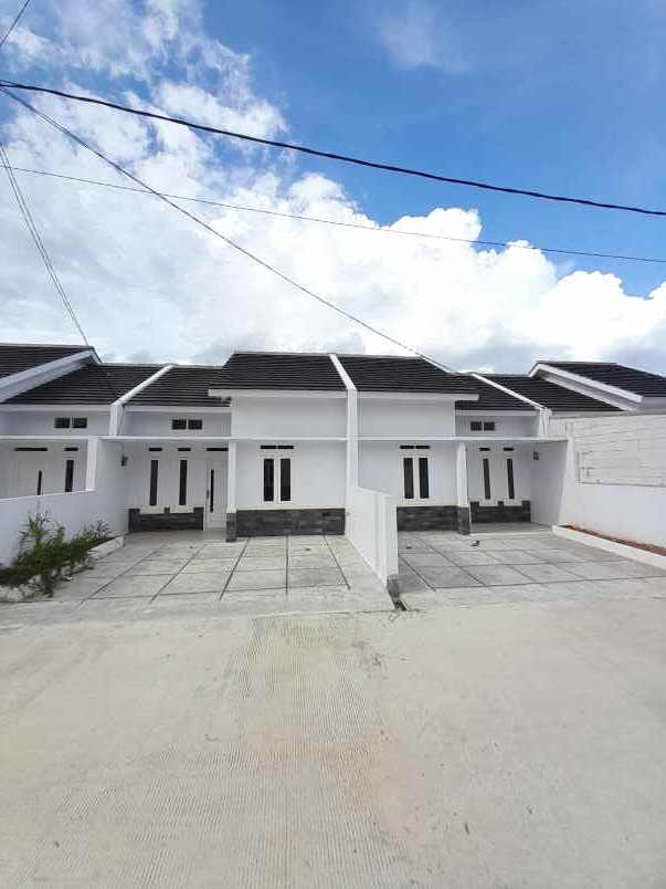 rumah cluster siap huni green peson